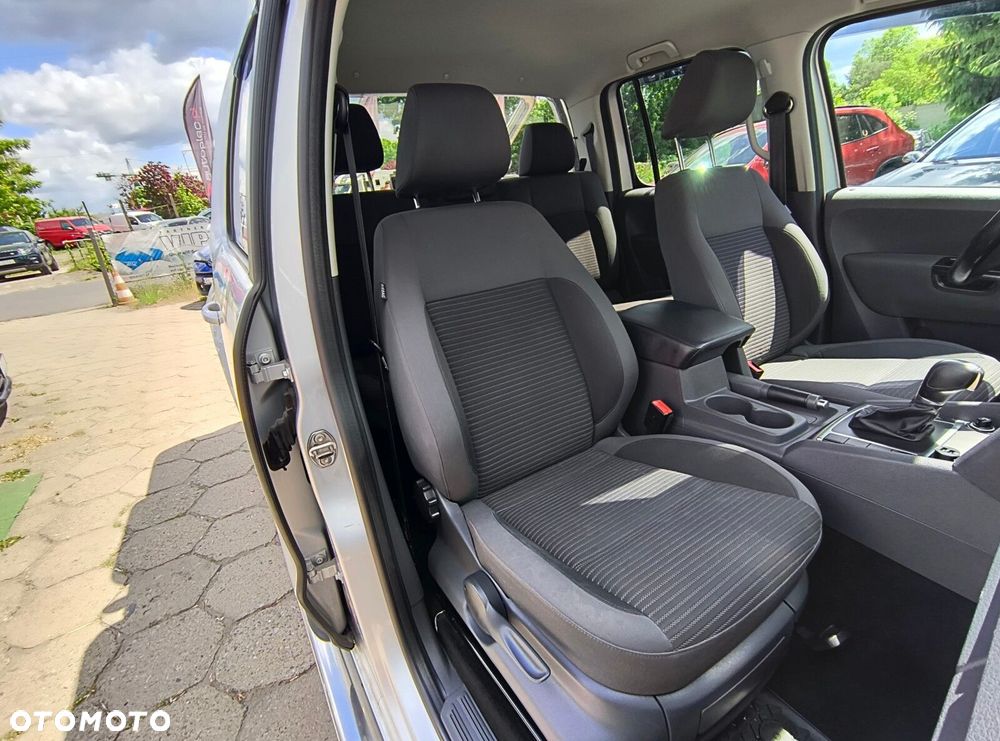 Volkswagen Amarok - 16