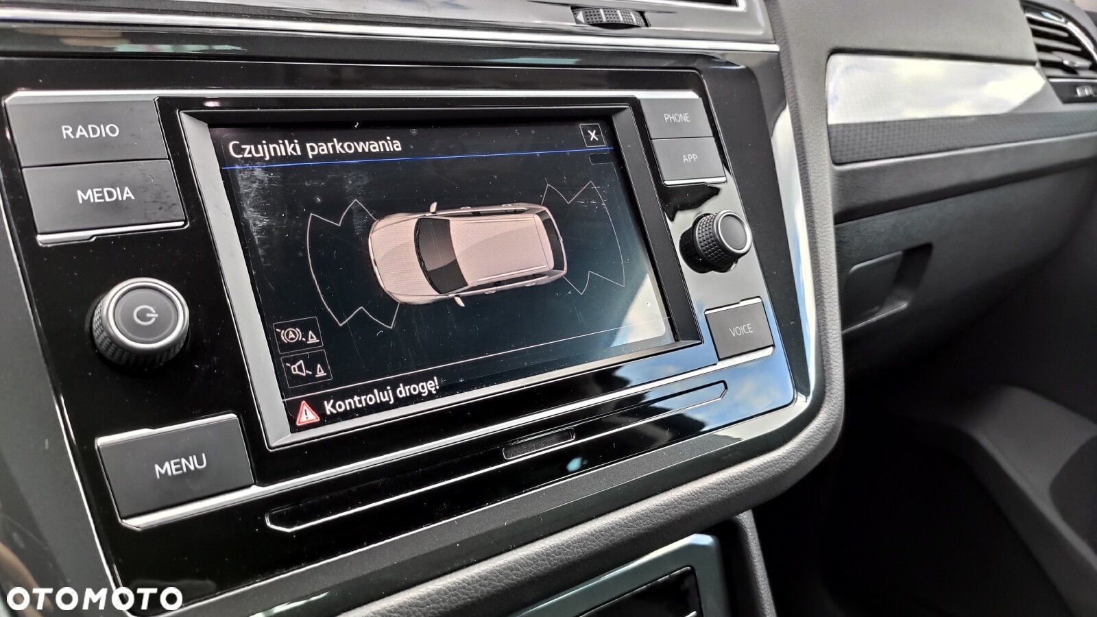 Volkswagen Tiguan - 24