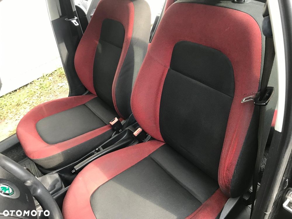 Skoda Fabia 1.4 16V Classic + - 10