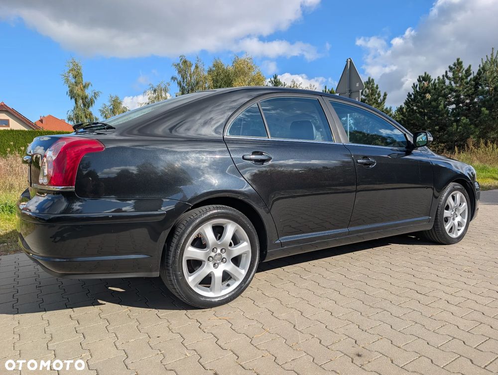 Toyota Avensis 2.0 VVT-i Prestige - 9