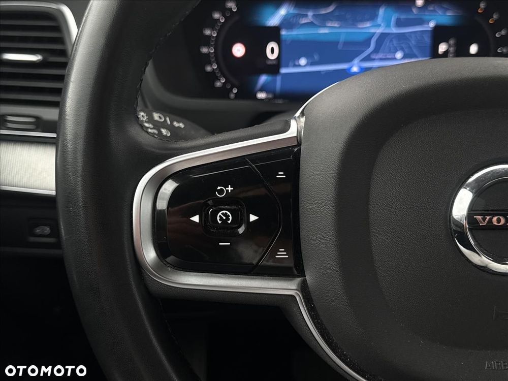 Volvo XC 90 - 24