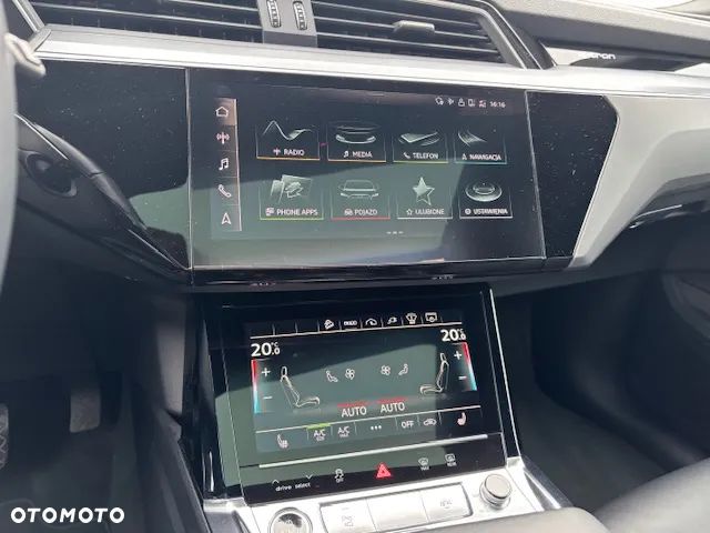 Audi e-tron 55 quattro - 16