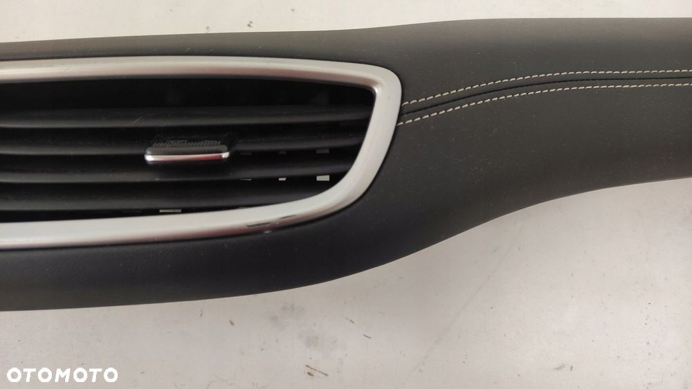 LISTWA OZDOBNA KRATKA SKÓRA HYUNDAI TUCSON II 19- - 2