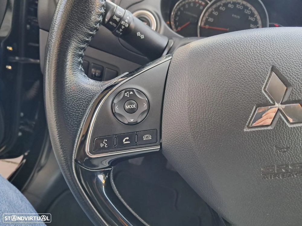 Mitsubishi Space Star 1.2 Intense - 3