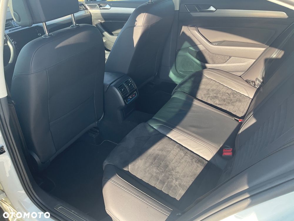 Volkswagen Passat 1.5 TSI EVO Highline DSG - 6