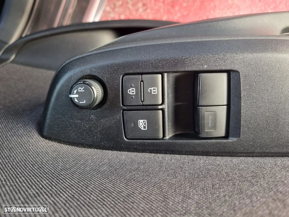 Toyota Yaris 1.0 VVT-i Comfort Plus - 19