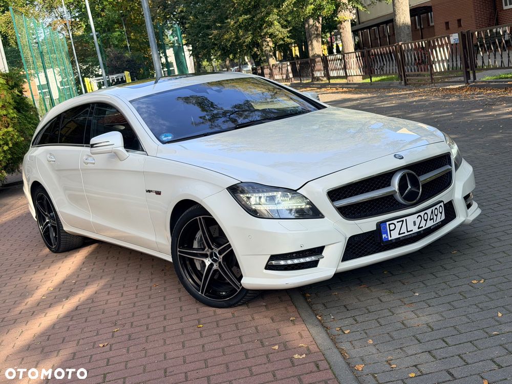 Mercedes-Benz CLS 500 4-Matic BlueEff - 20