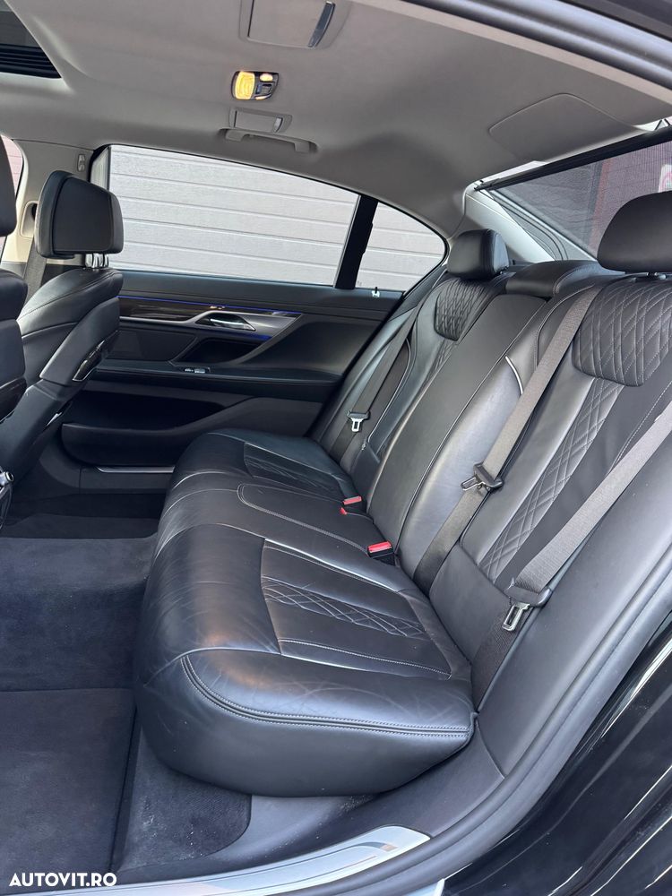 BMW Seria 7 740Ld xDrive - 8