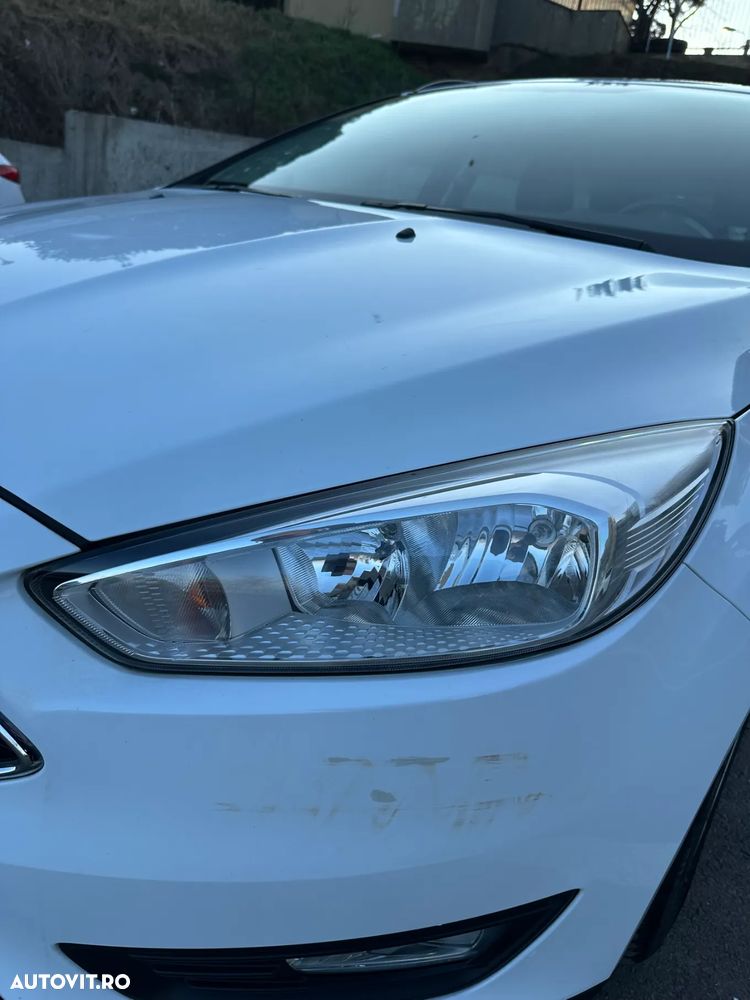 Ford Focus 1.0 EcoBoost Trend - 13