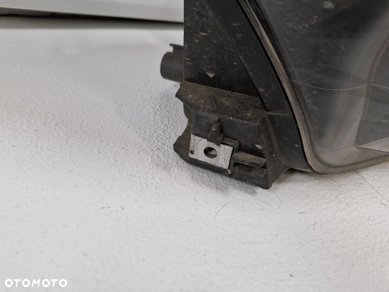 QASHQAI 1 I J10 LIFT LAMPA PRAWY PRZÓD PRAWA PRZEDNIA SOCZEWKA UK 26010BR01B - 7