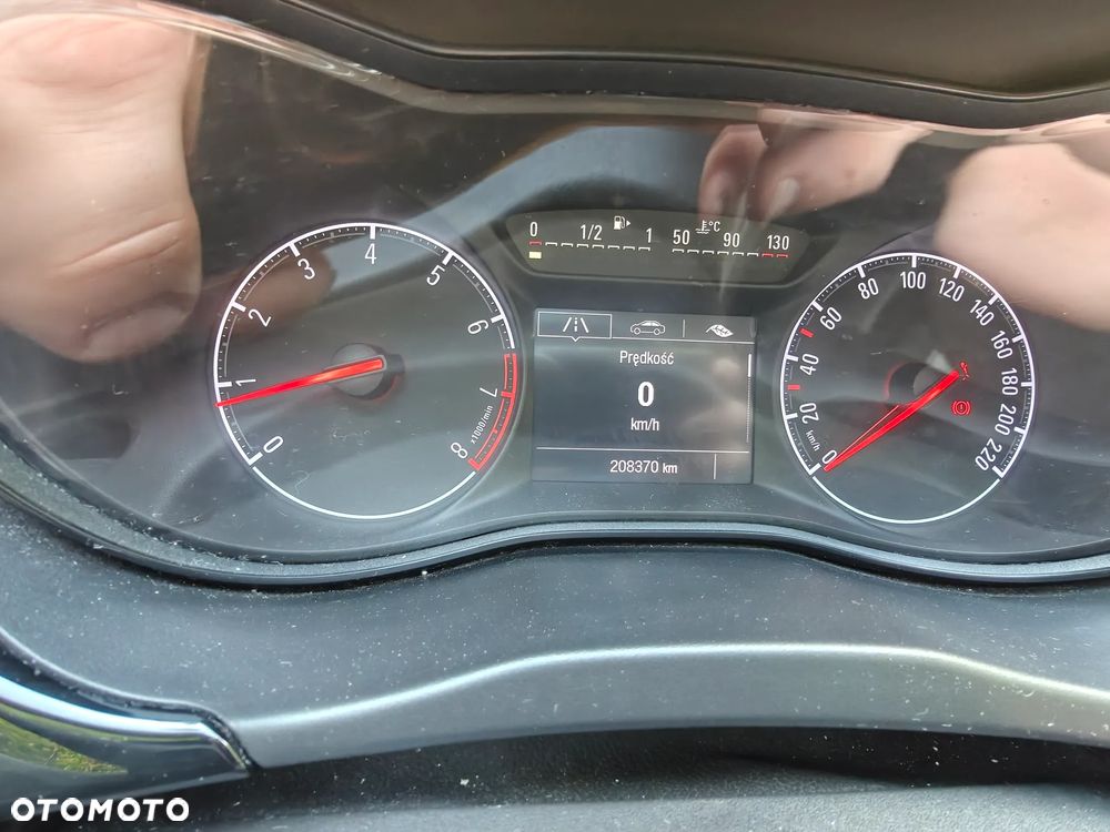 Opel Corsa - 16