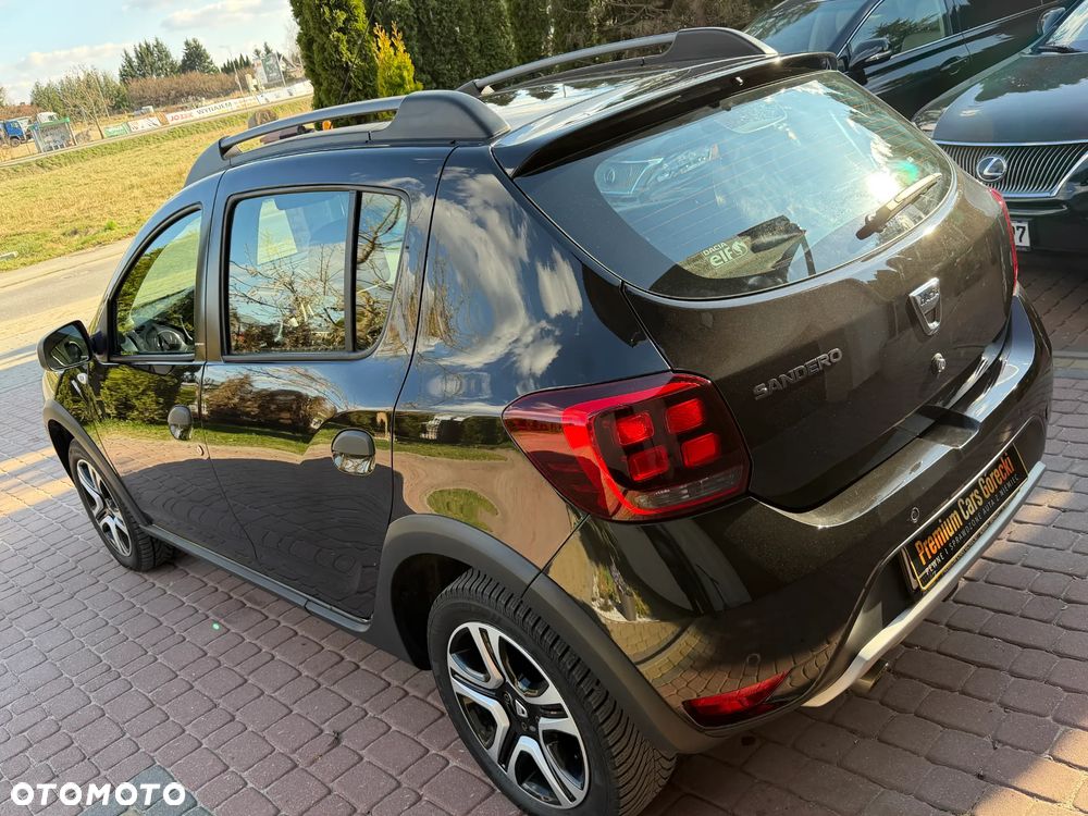 Dacia Sandero Stepway TCe 90 (S&S) Celebration - 3