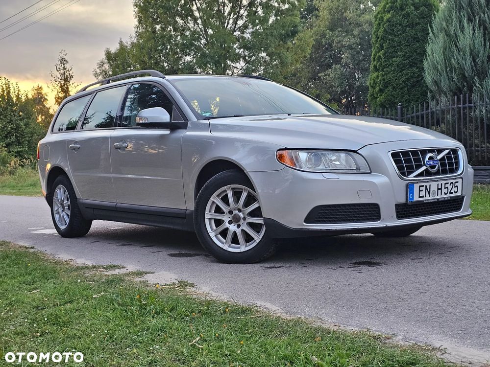 Volvo V70 2.0 - 18