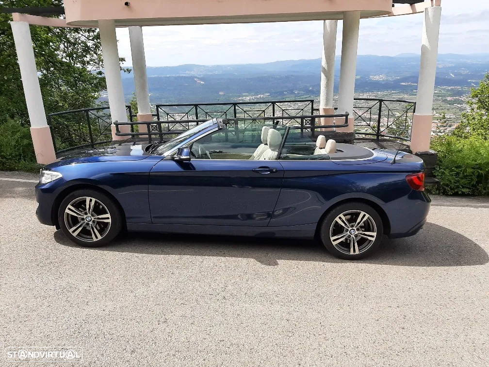 BMW 220 d Cabrio Advantage - 2