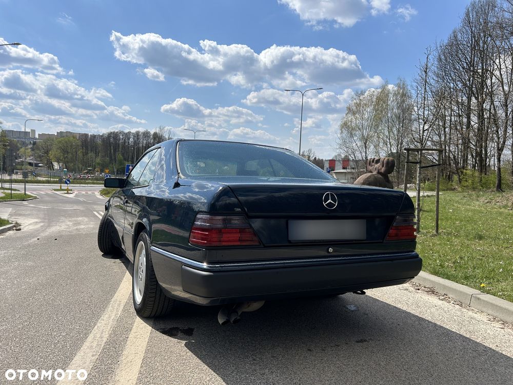 Mercedes-Benz W124 (1984-1993) - 2