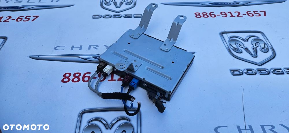 Chrysler Pacifica 2016- Moduł sterowania wideo Sterownik VRM dvd  P68227168AM 68227168AM - 5