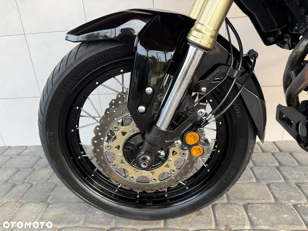 Yamaha Super Tenere - 40