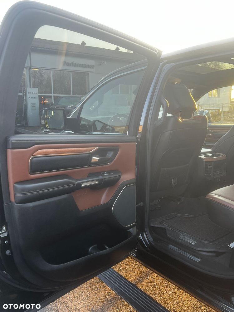 RAM 1500 5.7 Crew Cab Shortbed Longhorn Chrome - 11