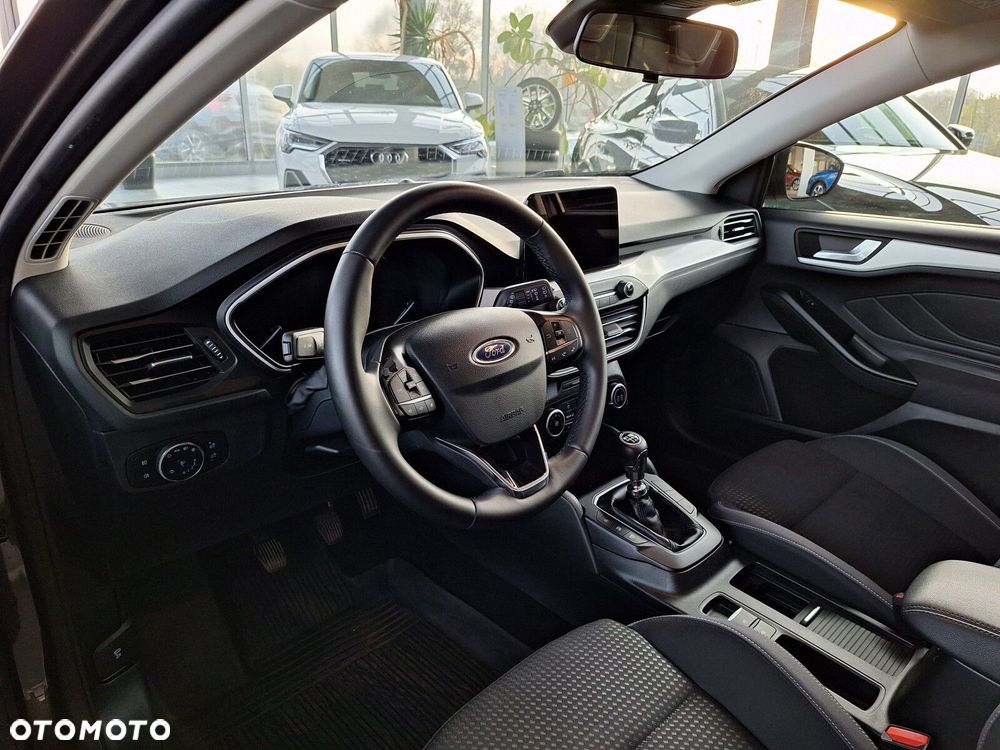 Ford Focus 1.5 EcoBlue Connected - 15