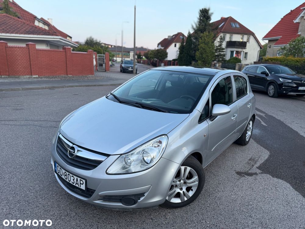 Opel Corsa 1.2 16V Cosmo - 2