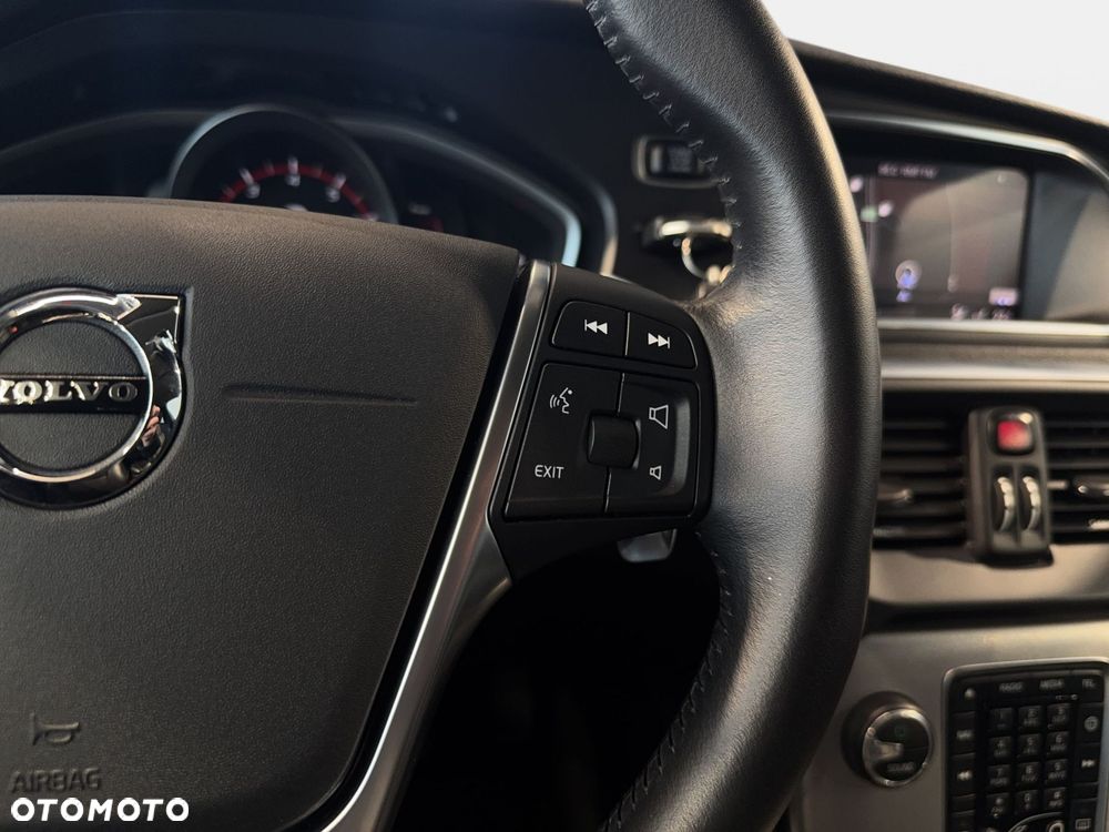 Volvo V40 - 20
