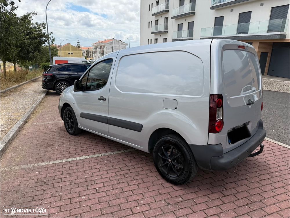 Peugeot Partner - 13