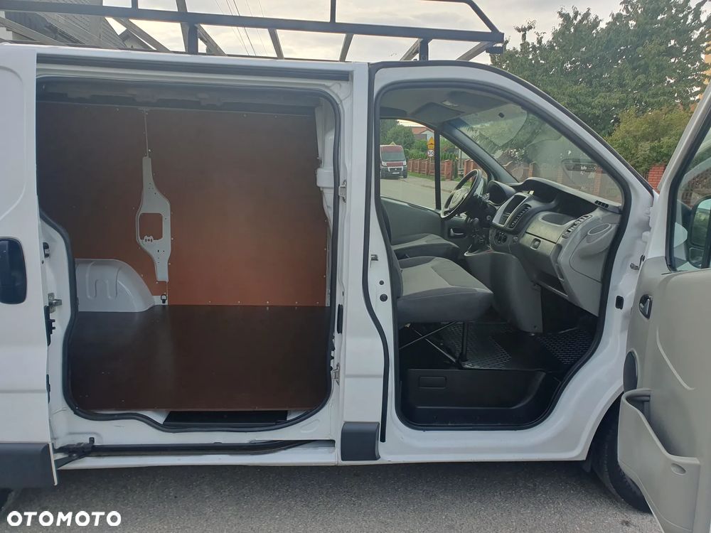 Renault TRAFIC - 17