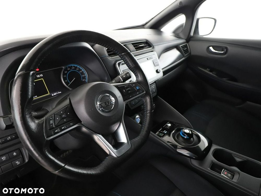 Nissan Leaf - 15