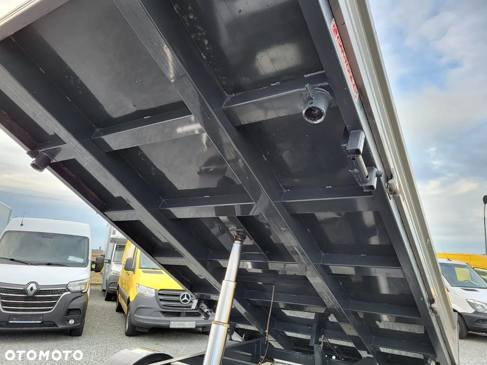 Volkswagen MAN TGE 180-2.0TDI- WYWROTKA - 60 tys km-180 KM-HAK 3000 kg - 16