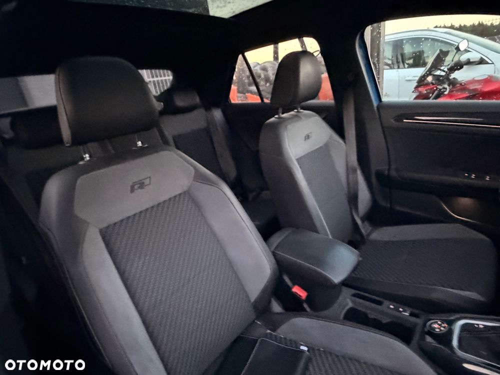 Volkswagen T-Roc 2.0 TDI SCR 4MOTION DSG R-Line - 22