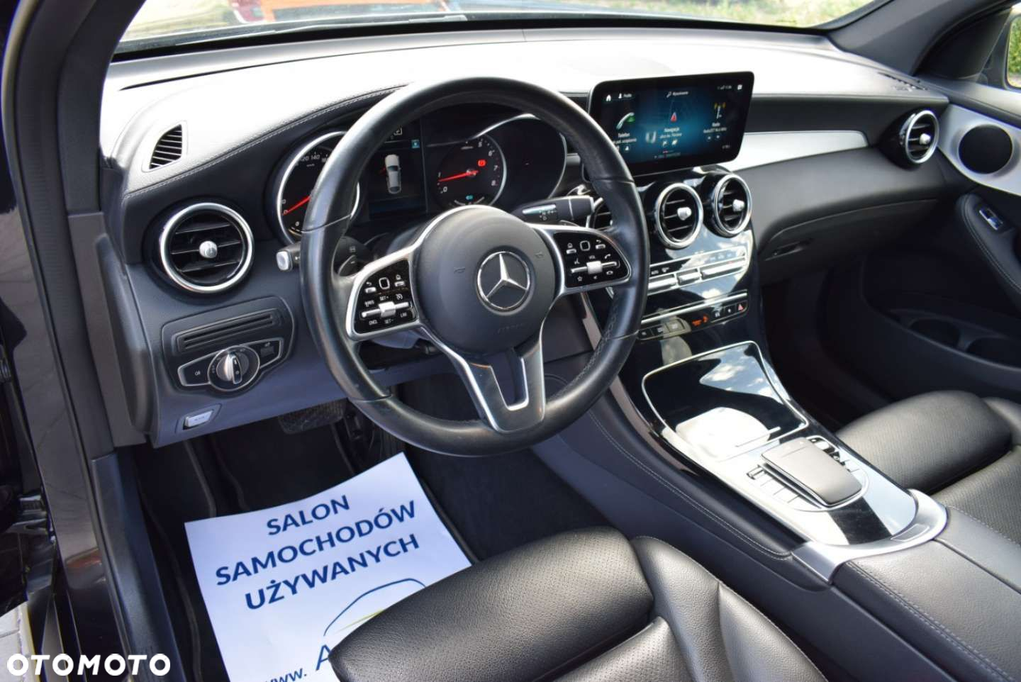 Mercedes-Benz GLC - 17