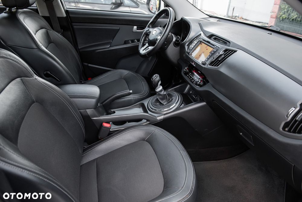 Kia Sportage 1.7 CRDI 2WD Vision - 32
