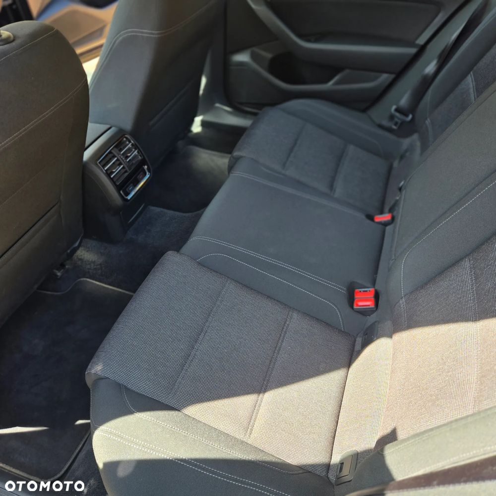 Volkswagen Passat 1.8 TSI BMT Comfortline - 6