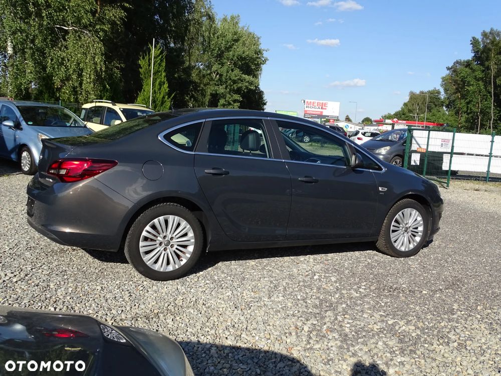 Opel Astra 1.4 Turbo ENERGY - 10
