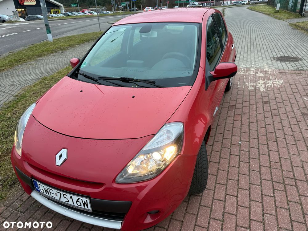 Renault Clio 1.2 TCE Authentique - 10