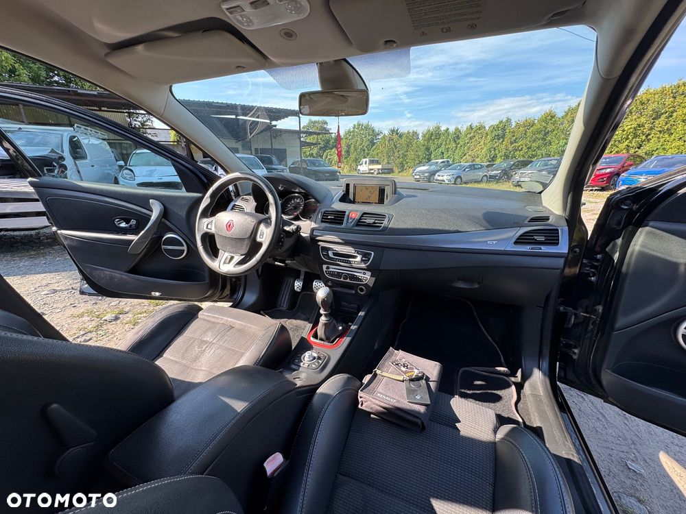 Renault Megane dCi 160 FAP GT - 10