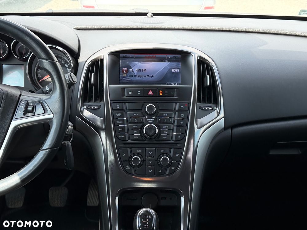 Opel Astra 1.6 Design Edition - 25