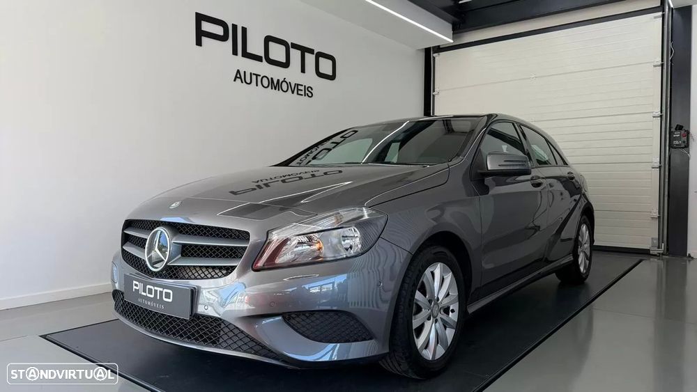 Mercedes-Benz A 180 CDI BlueEFFICIENCY - 2