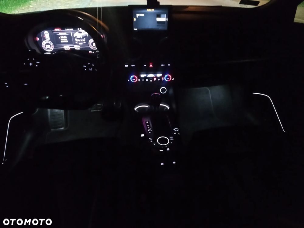 Audi RS3 Sportback - 22