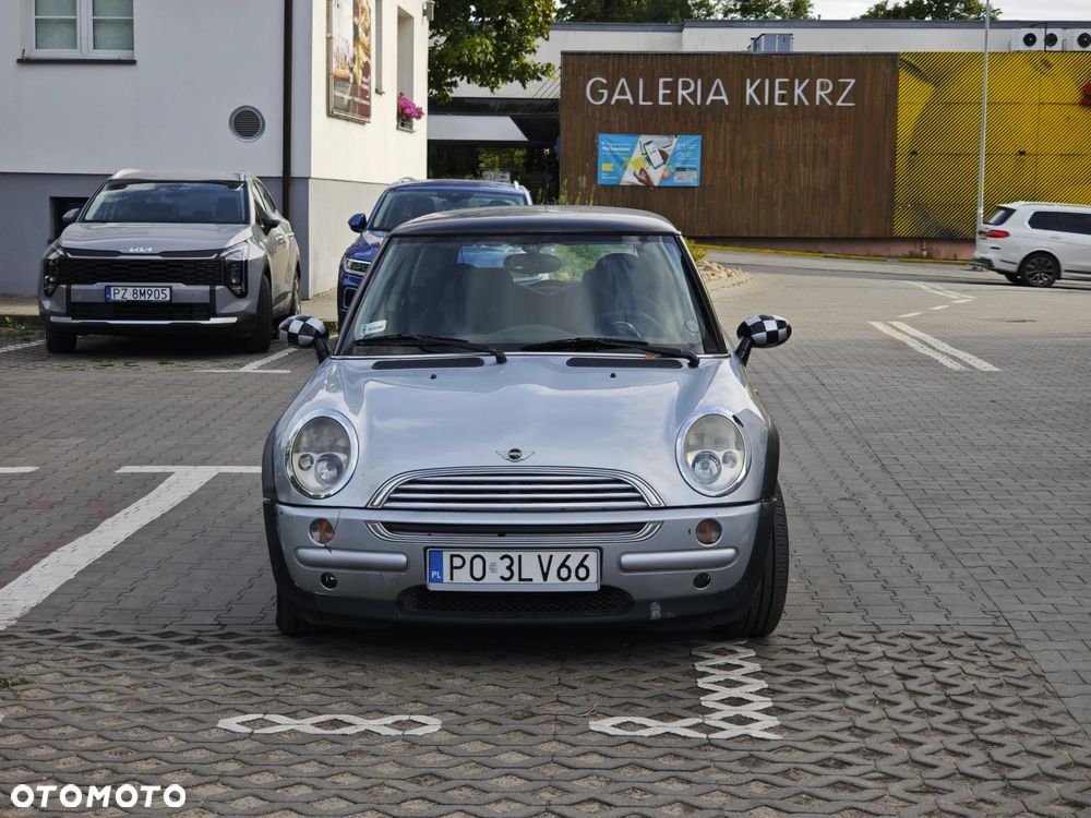 MINI ONE Standard - 11