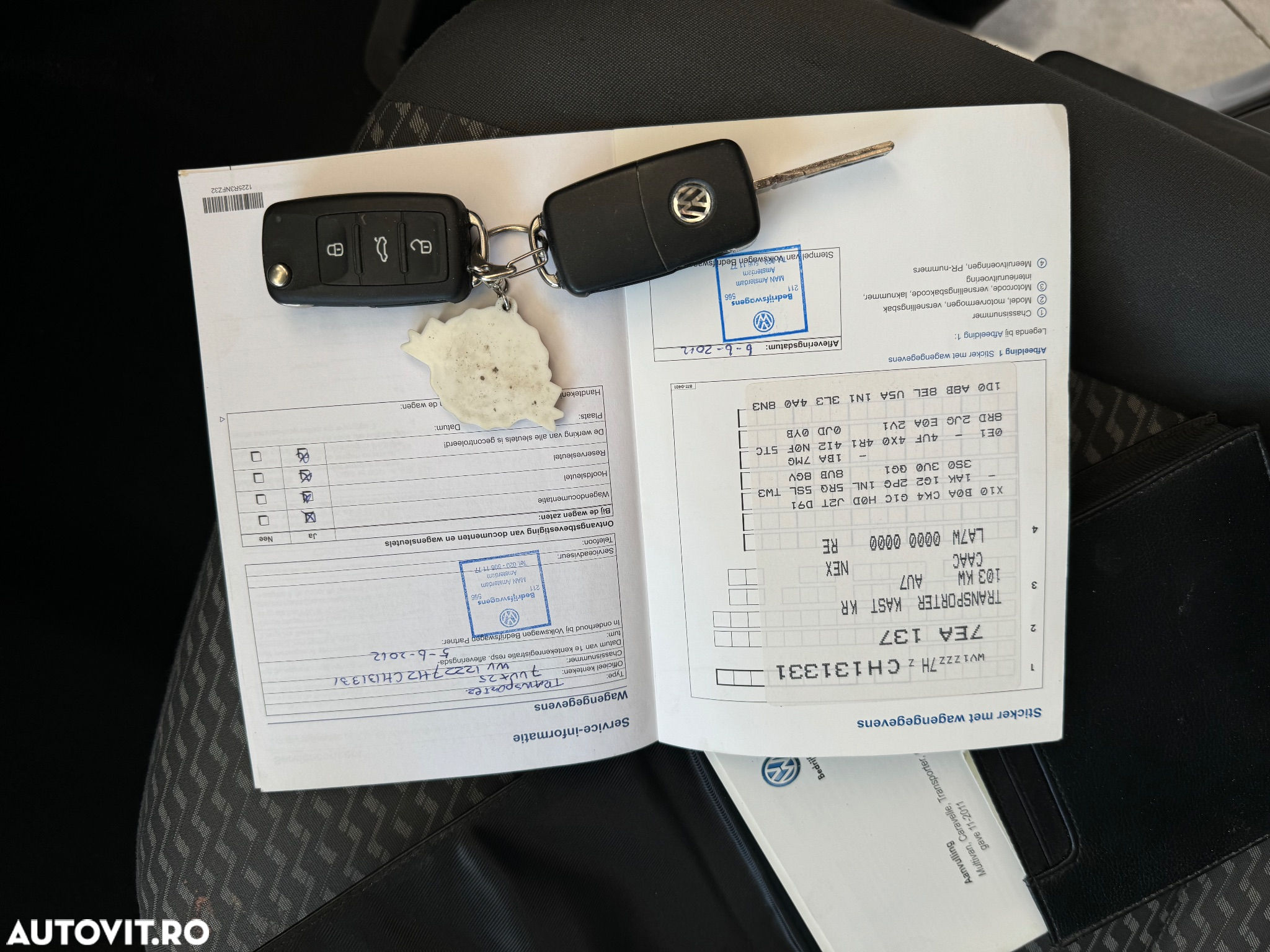 Volkswagen Transporter - 23