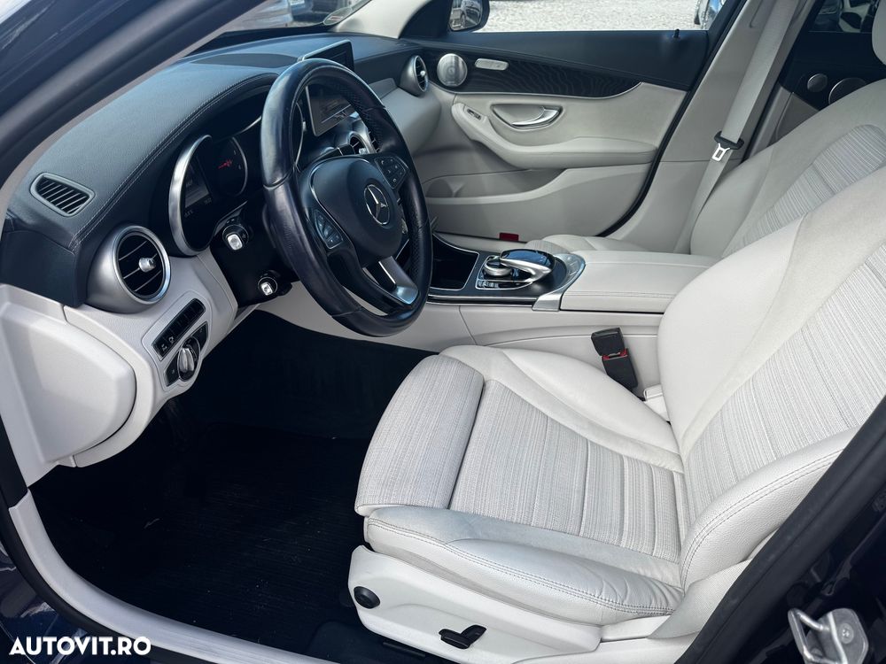 Mercedes-Benz C 250 d 4Matic 9G-TRONIC Avantgarde - 27