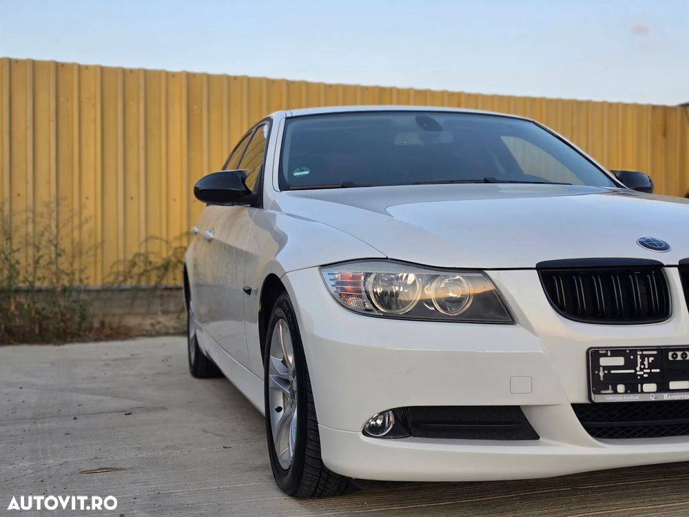 BMW Seria 3 318d DPF Edition Exclusive - 15
