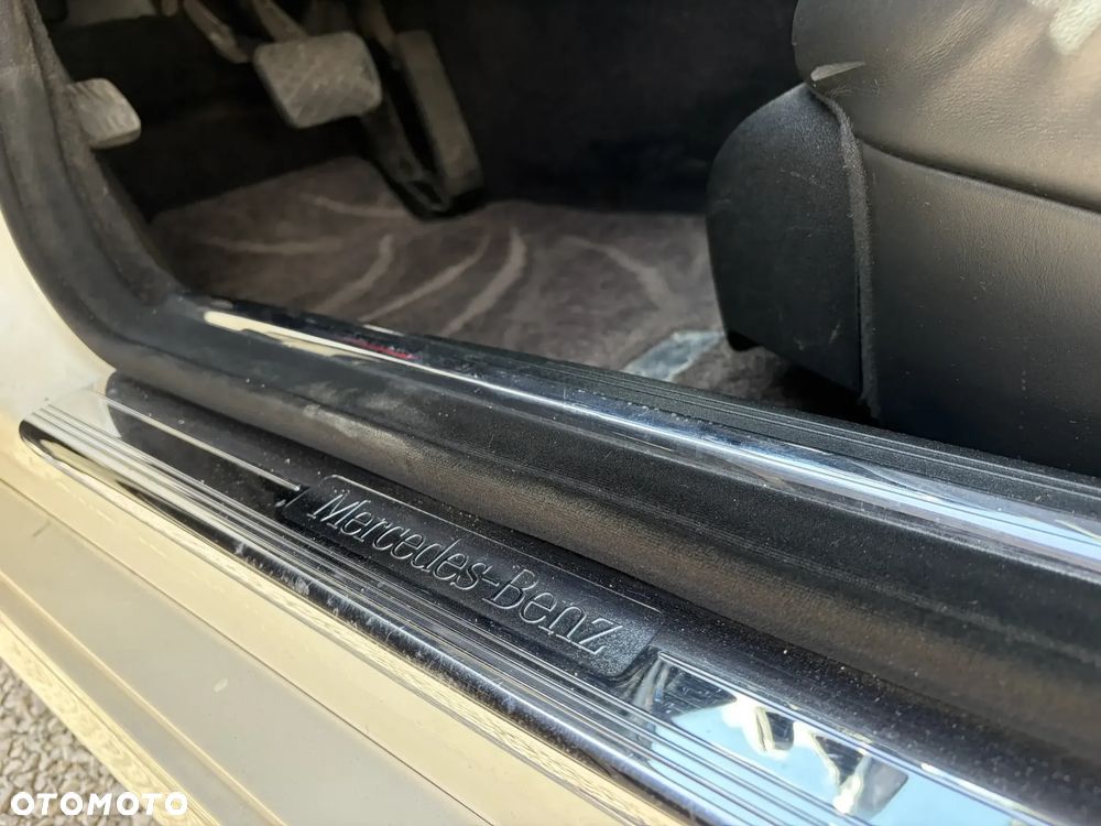 Mercedes-Benz CLS 500 - 34