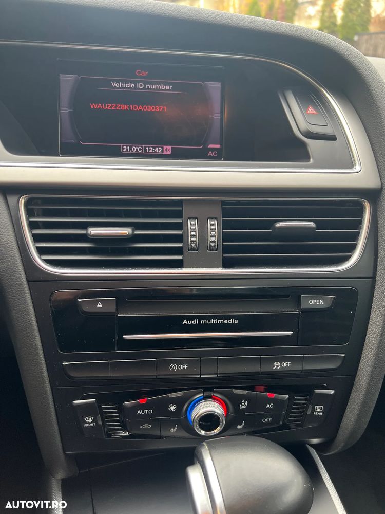 Audi A4 2.0 TDI Multitronic - 28