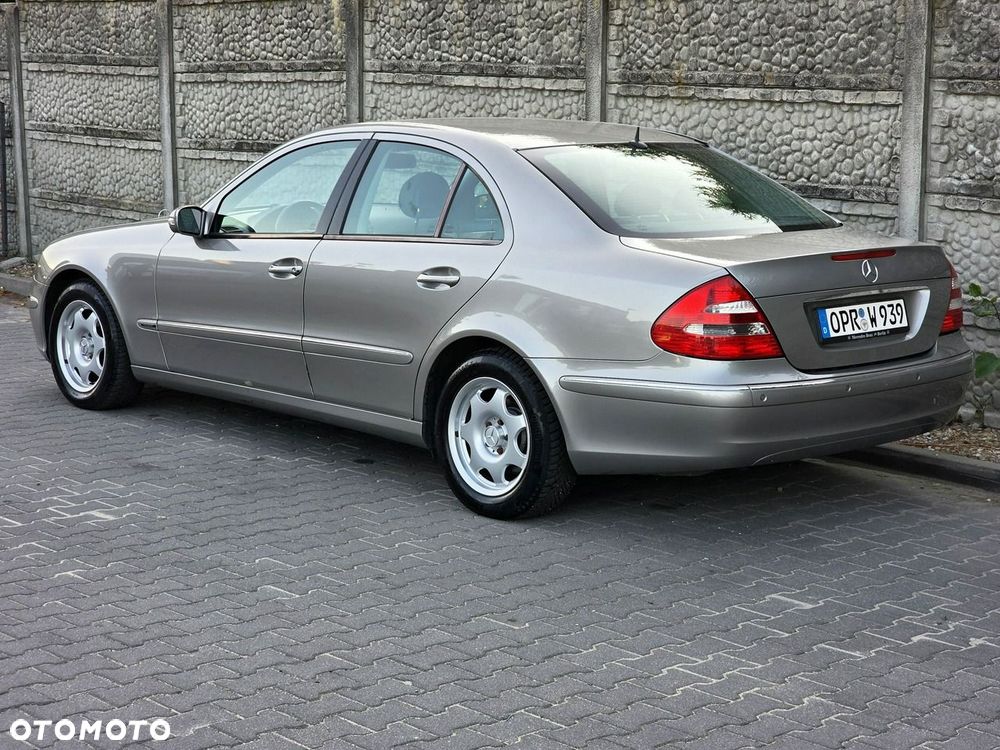 Mercedes-Benz Klasa E 200 Kompressor Automatik Elegance - 6