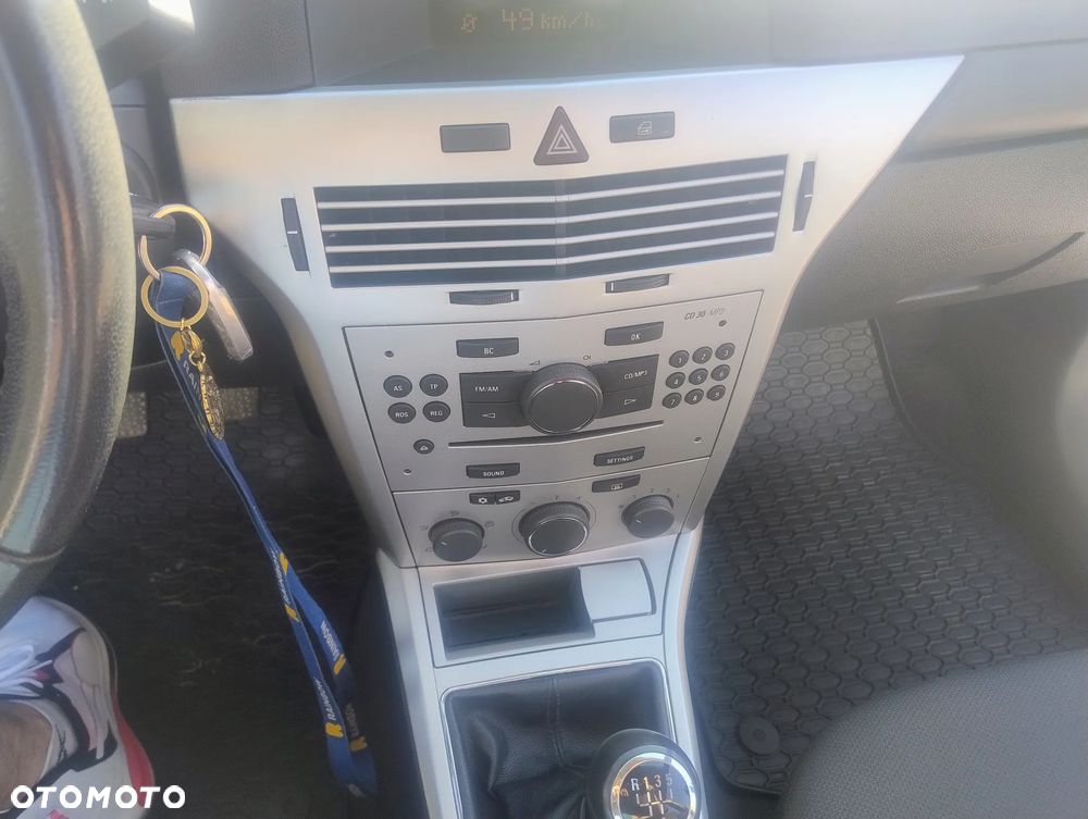 Opel Astra - 13