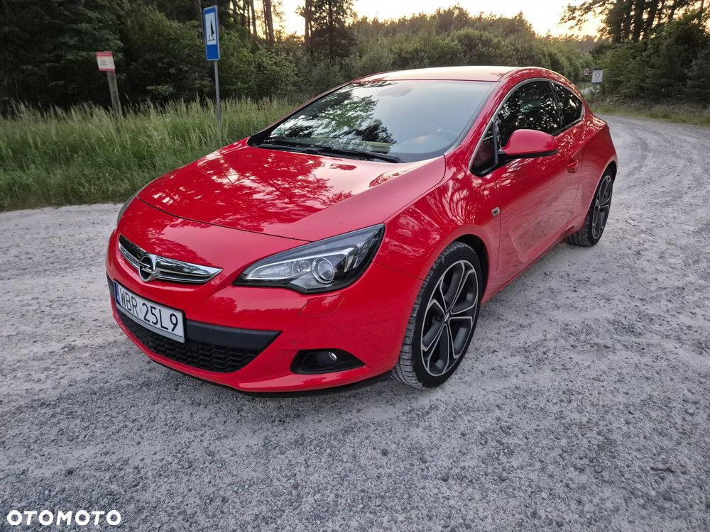 Opel Astra 1.6 T Cosmo - 1