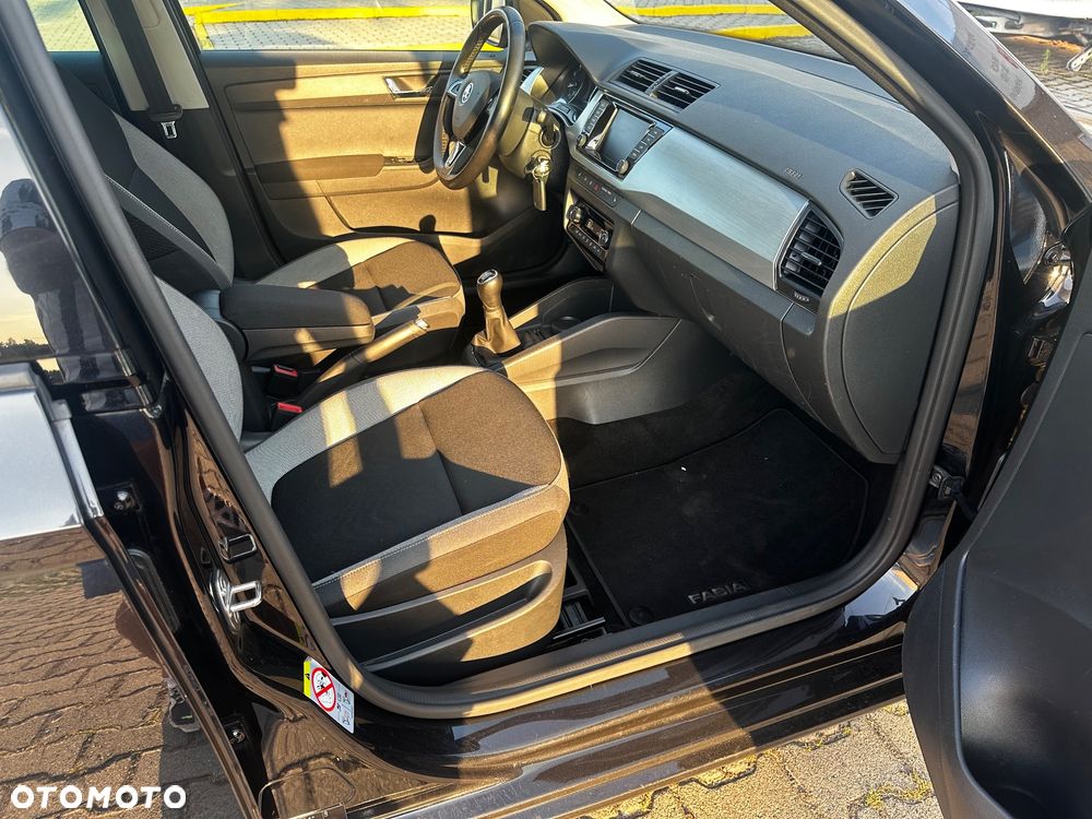 Skoda Fabia 1.2 TSI Active - 6