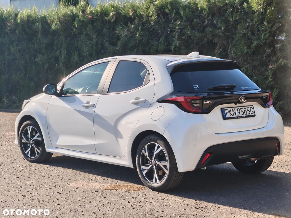 Toyota Yaris Hybrid 1.5 Style - 3